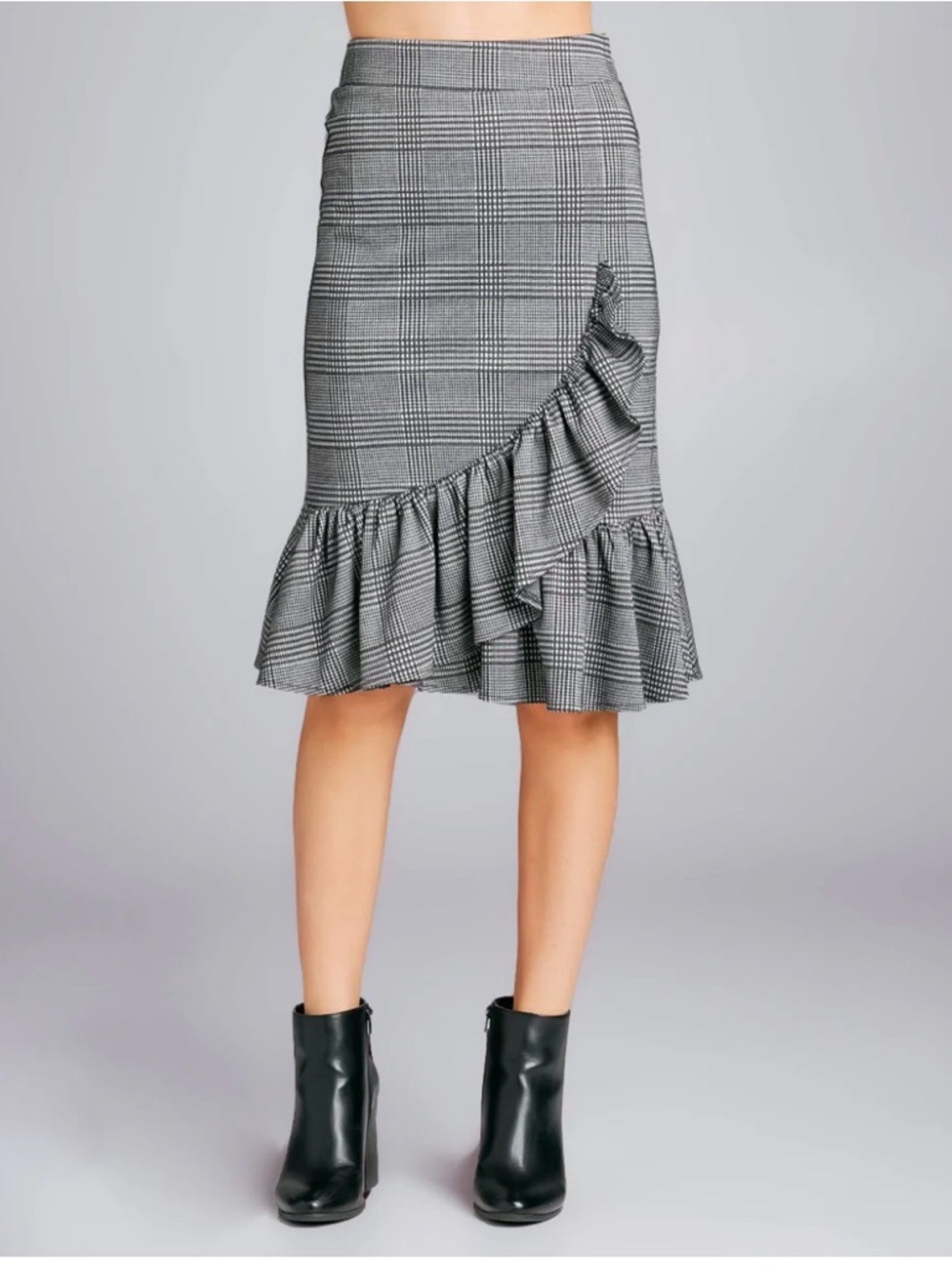 Plaid jacquard Active USA Grey Plaid Ruffle Midi Skirt small